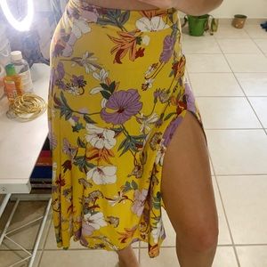 Yellow Maxi Skirt 🌞